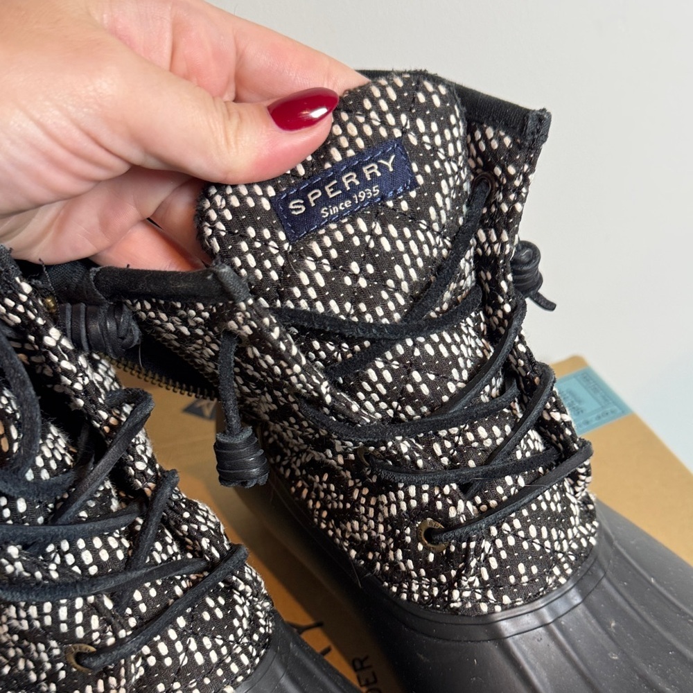Sperry saltwater tribal Women's Black Patterned Winter Boots - Picture 3 of 5